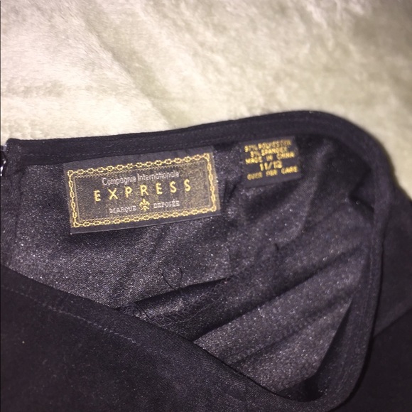 Express skirt - Picture 1 of 2